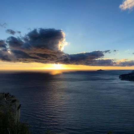 Appartement Retire De La Location La Ciotat Luaran gambar