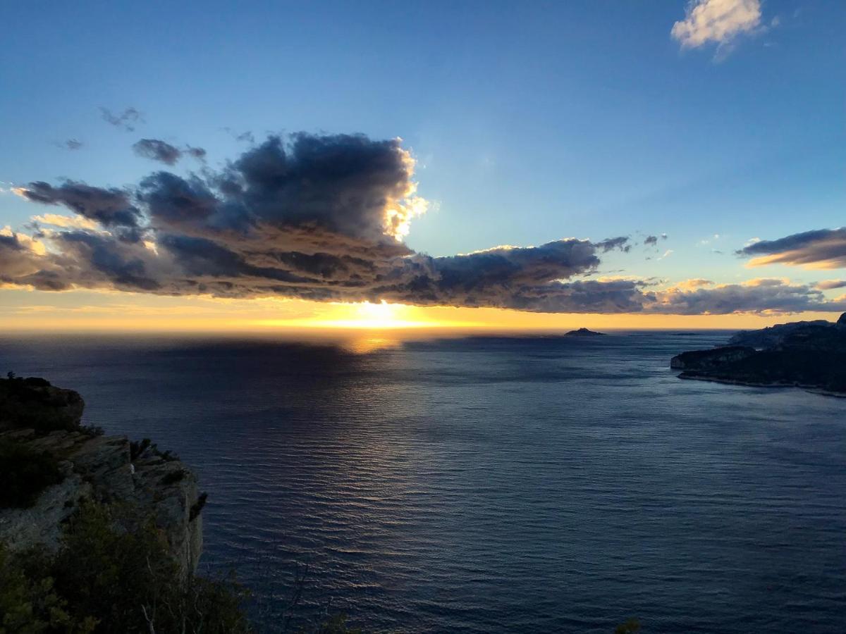Appartement Retire De La Location La Ciotat Luaran gambar